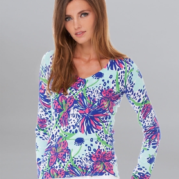 Lilly Pulitzer Tops - Lilly Pulitzer Floral Long Sleeve Tee